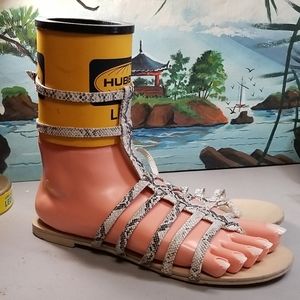 Express sandles size 8